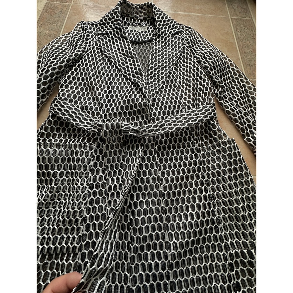 Yoana Baraschi Made in NYC Black White Geometric Print Belted Trench Coat sz 8 - Picture 5 of 10
